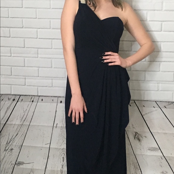 Xscape formal/ prom dress. Beautiful detail. - Picture 4 of 7